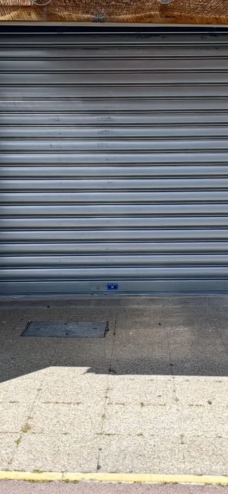 Installation et pose de rideau métallique à Cergy